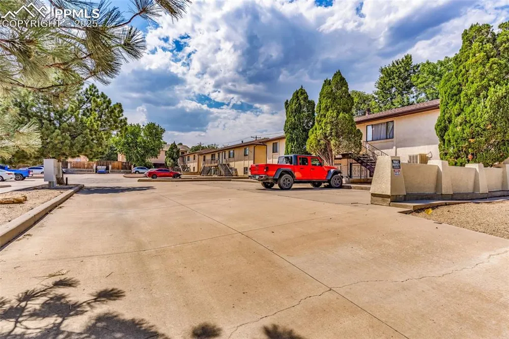 2101 Queens Avenue Pueblo, CO 81001