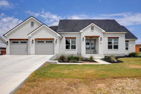 105 Jacob Dearing Street