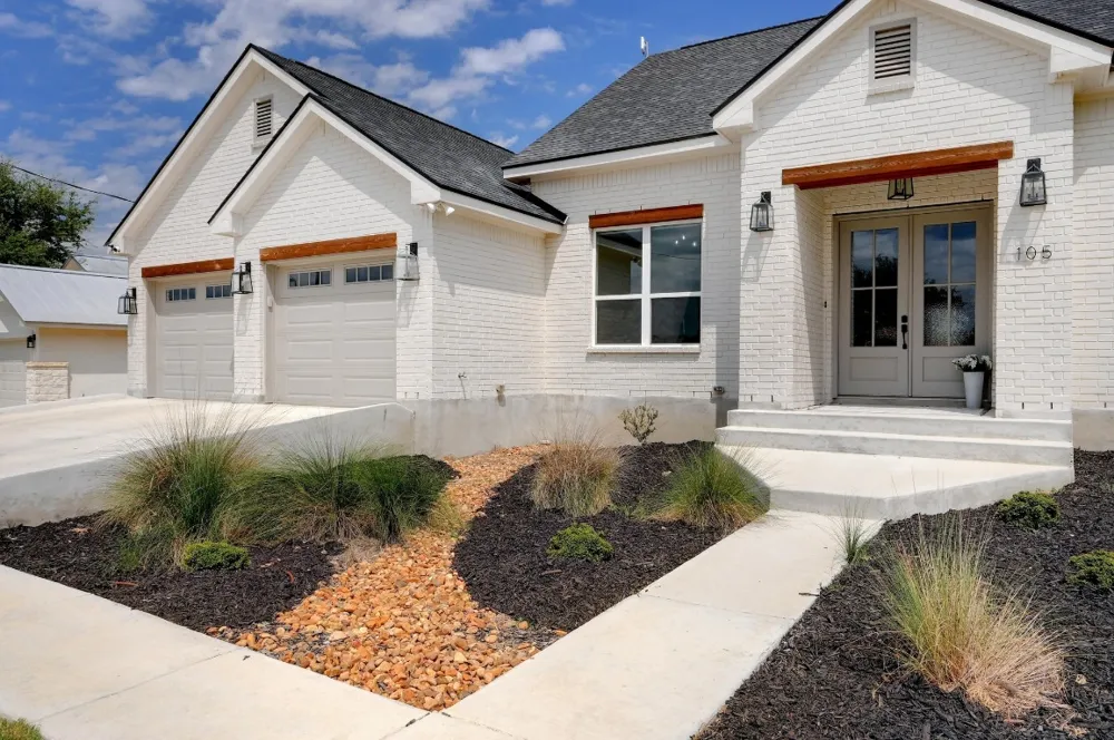 105 Jacob Dearing Street Blanco, TX 78606