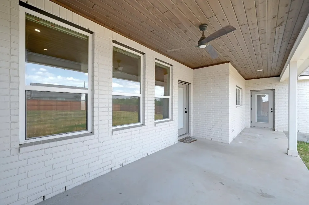 105 Jacob Dearing Street Blanco, TX 78606