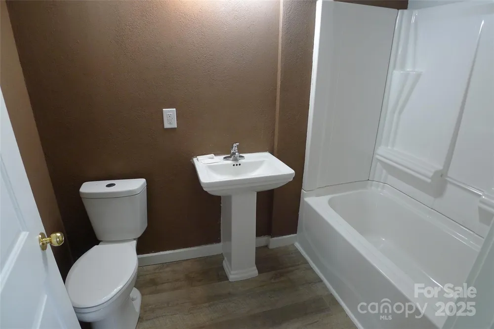 816 Olympia Street #292 Lexington, NC 27295