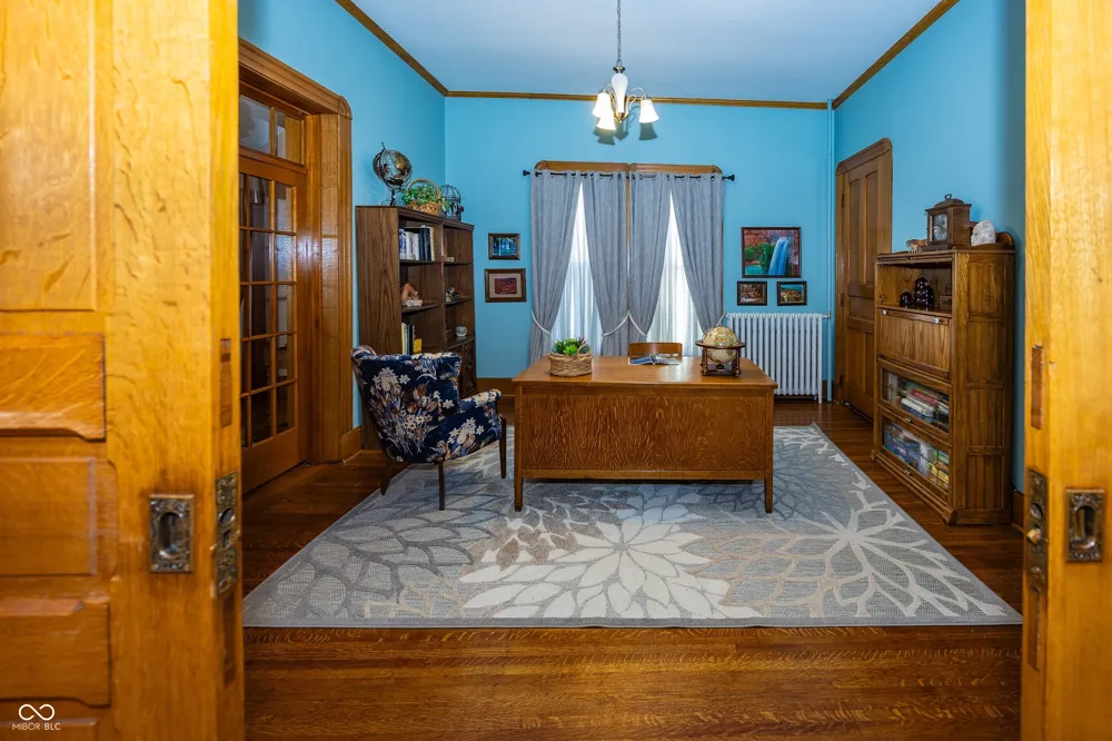 116 W Main Street Knightstown, IN 46148