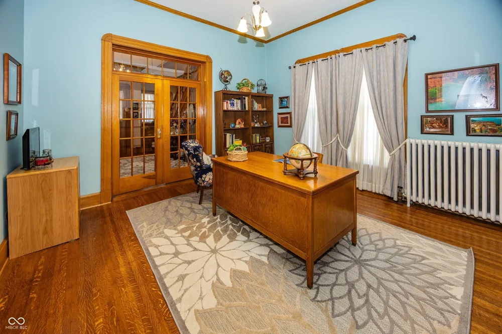 116 W Main Street Knightstown, IN 46148