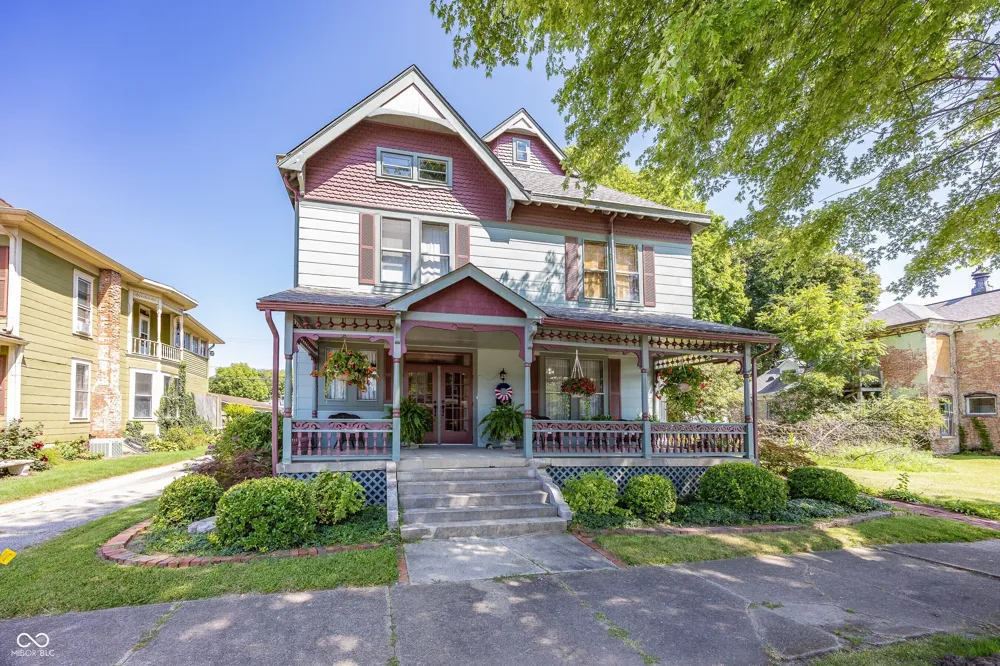 116 W Main Street Knightstown, IN 46148