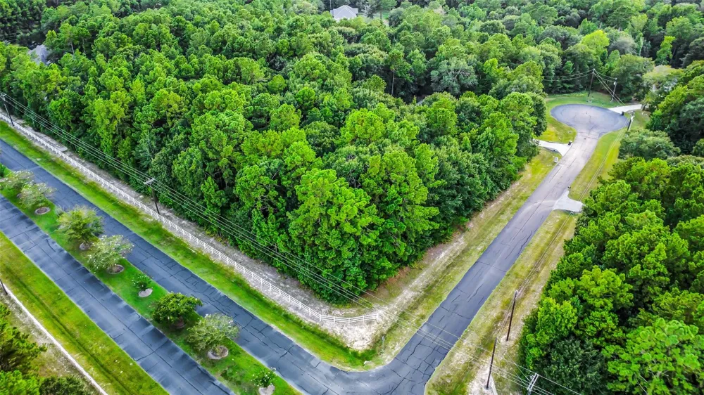 27987 Bridle Avenue Waller, TX 77484
