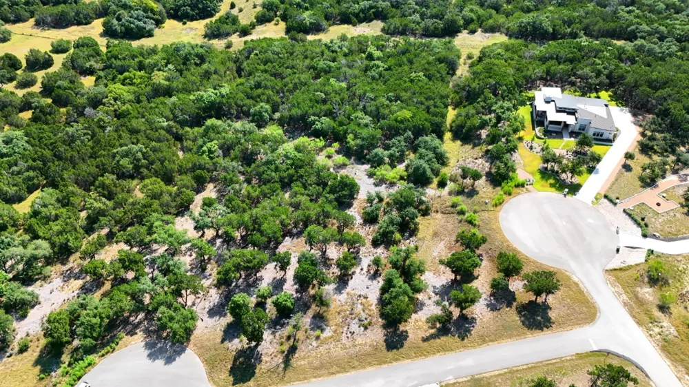 235 Campolina Lane Driftwood, TX 78619