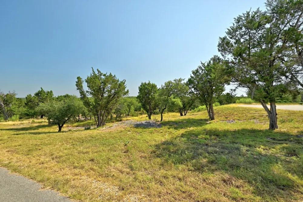 235 Campolina Lane Driftwood, TX 78619