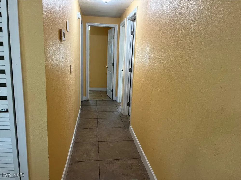 2273 Toiyabe Street Las Vegas, NV 89156