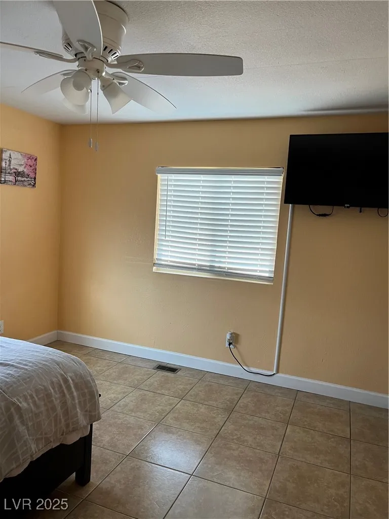 2273 Toiyabe Street Las Vegas, NV 89156