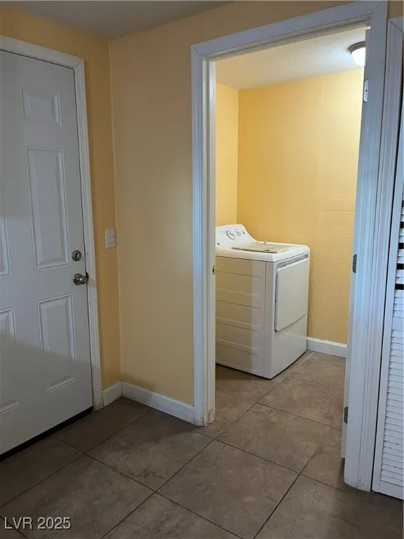 2273 Toiyabe Street Las Vegas, NV 89156