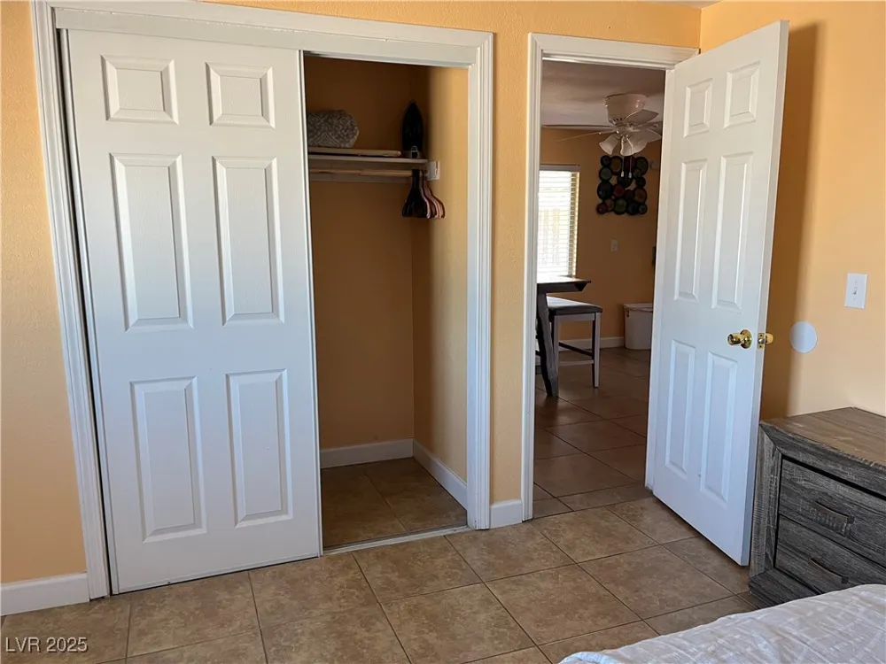 2273 Toiyabe Street Las Vegas, NV 89156