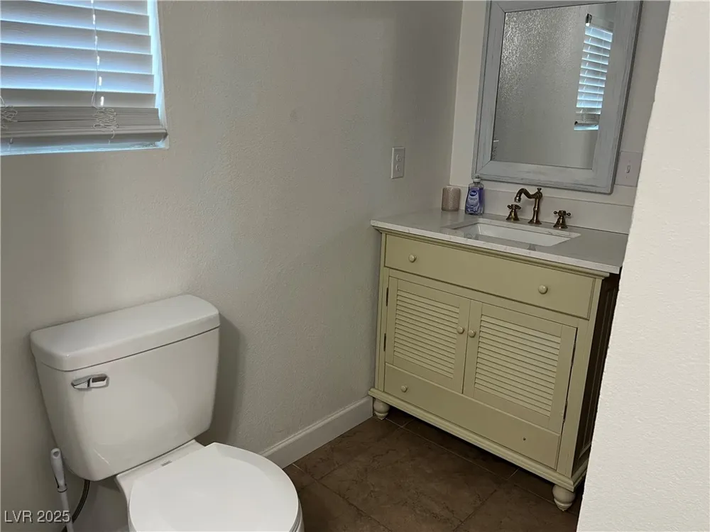 2273 Toiyabe Street Las Vegas, NV 89156