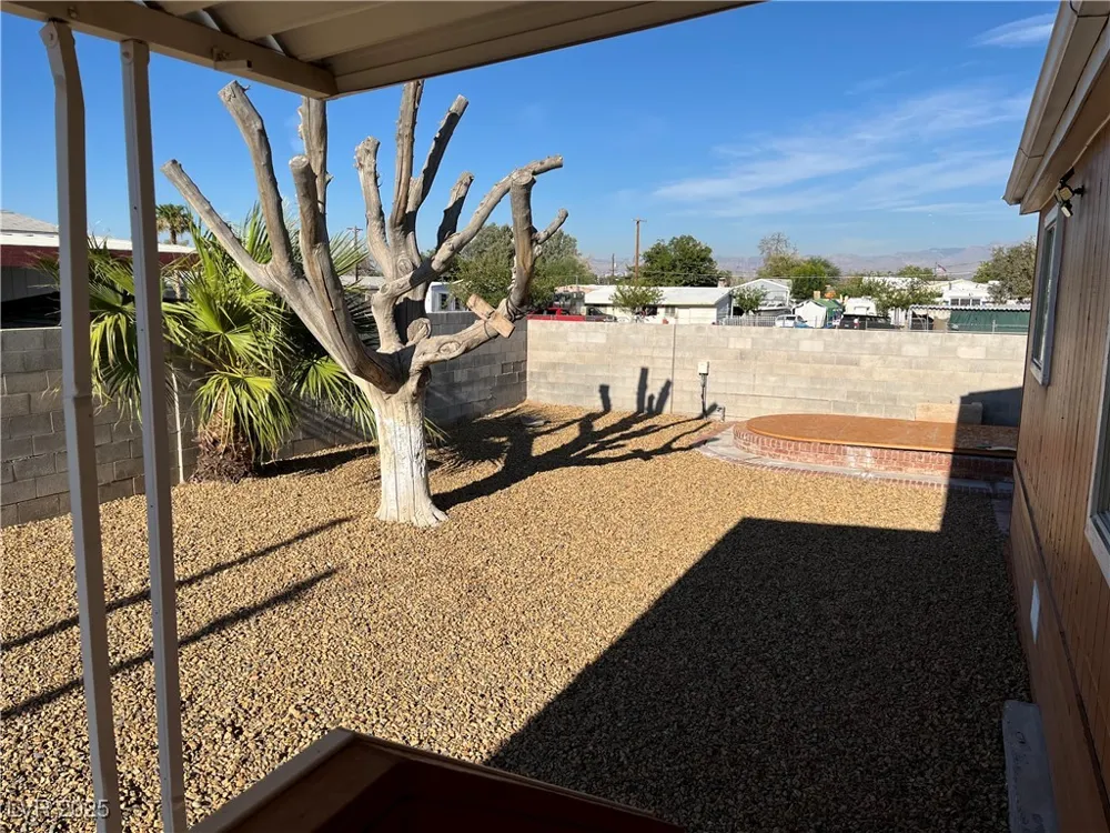 2273 Toiyabe Street Las Vegas, NV 89156