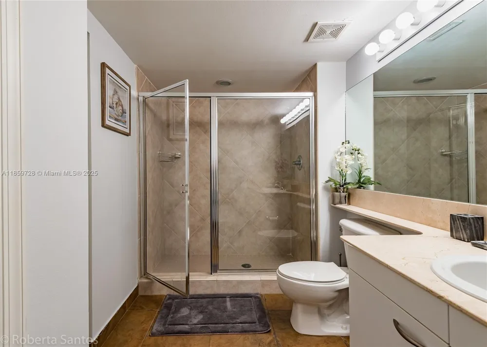 2080 S Ocean Dr #602 Hallandale Beach, FL 33009