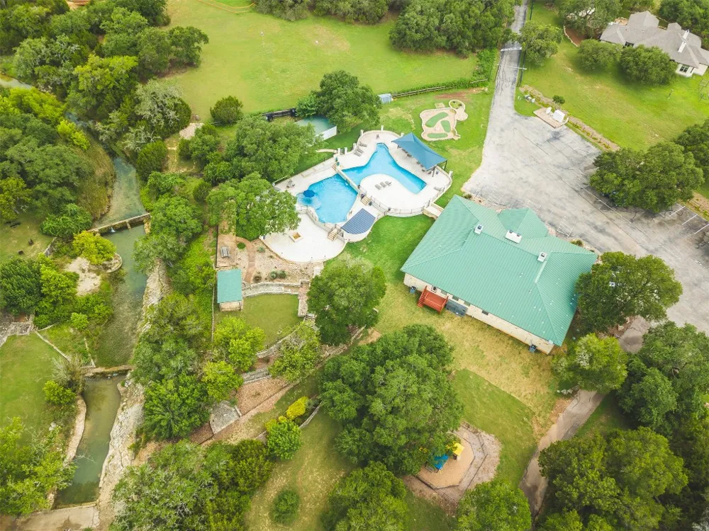 170 Night Wrangler Lane Driftwood, TX 78619