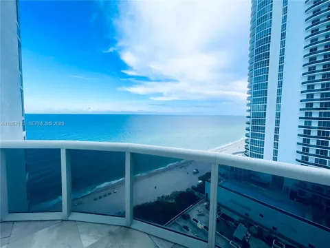 16001 Collins Ave #1402