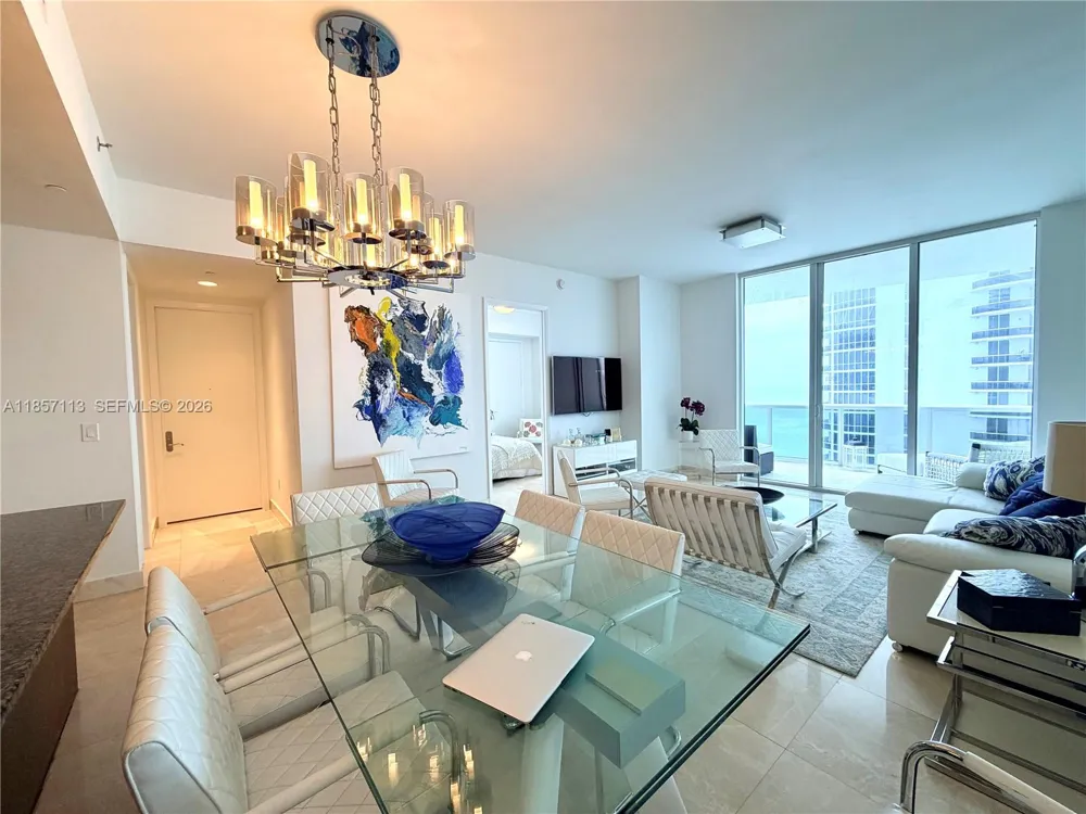 16001 Collins Ave #1402 Sunny Isles Beach, FL 33160