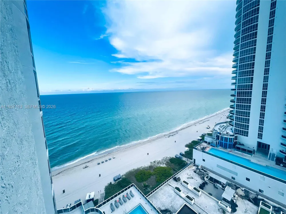 16001 Collins Ave #1402 Sunny Isles Beach, FL 33160