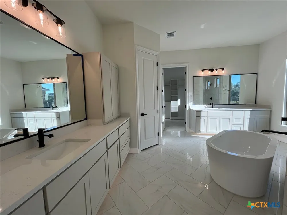 141 Gadwall Way Spring Branch, TX 78070