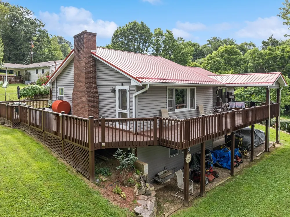 Vista Dr Clyde, NC 28721