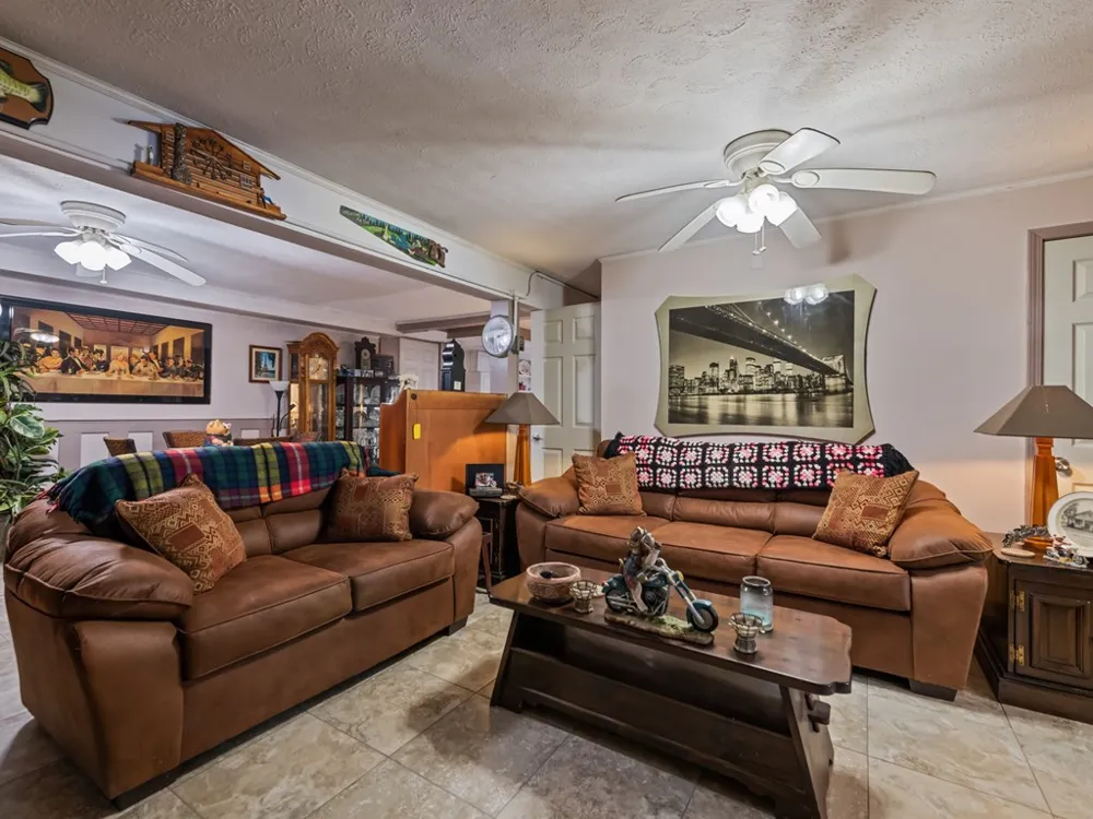 Vista Dr Clyde, NC 28721
