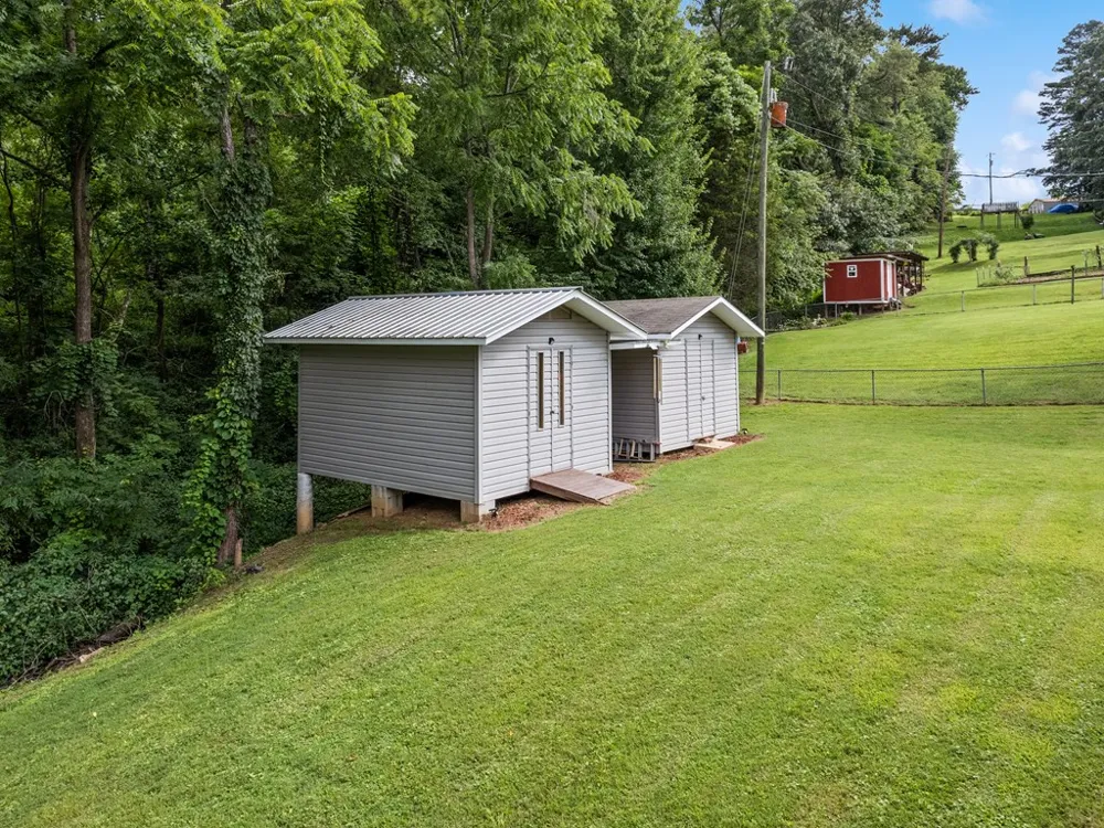 Vista Dr Clyde, NC 28721