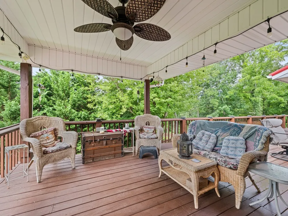 Vista Dr Clyde, NC 28721