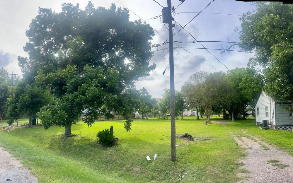 909 Cedar Drive La Marque, TX 77568