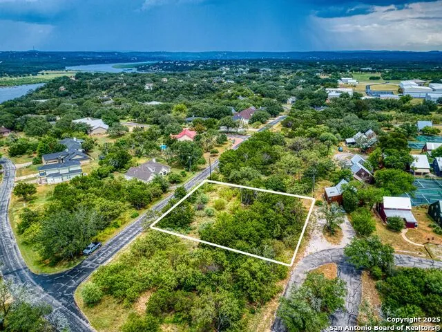 TBD (LOT 130A) Kendall Drive Spicewood, TX 78669
