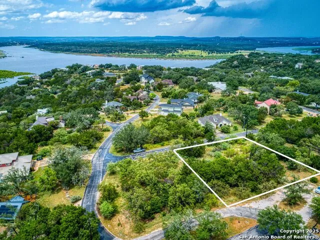 TBD (LOT 130A) Kendall Drive Spicewood, TX 78669