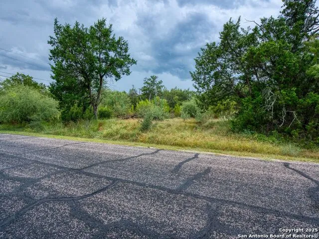 TBD (LOT 130A) Kendall Drive Spicewood, TX 78669