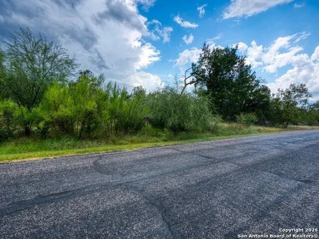 TBD (LOT 130A) Kendall Drive Spicewood, TX 78669
