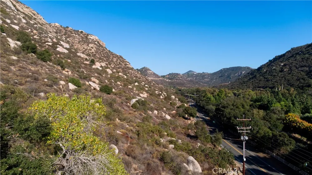 9504 Old Castle Road Valley Center, CA 92082