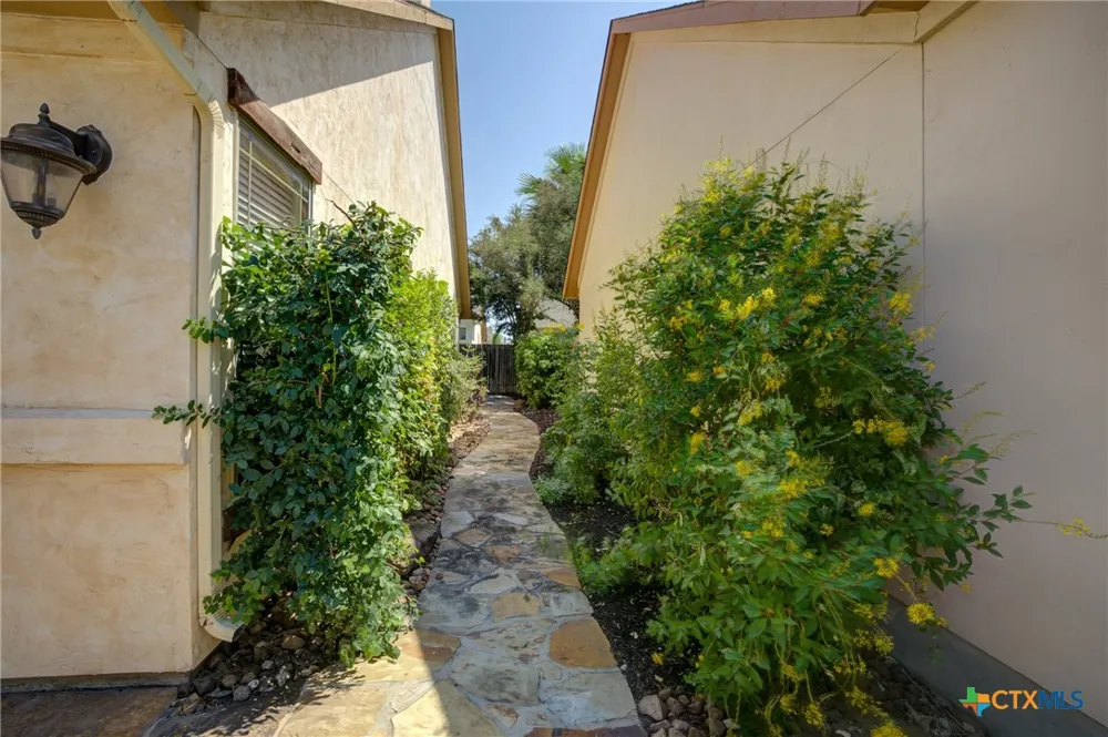 1212 Gruene Valley Circle New Braunfels, TX 78130