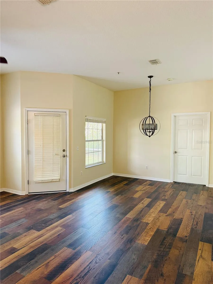 970 SPRING GARDEN AVENUE #311 Deland, FL 32720