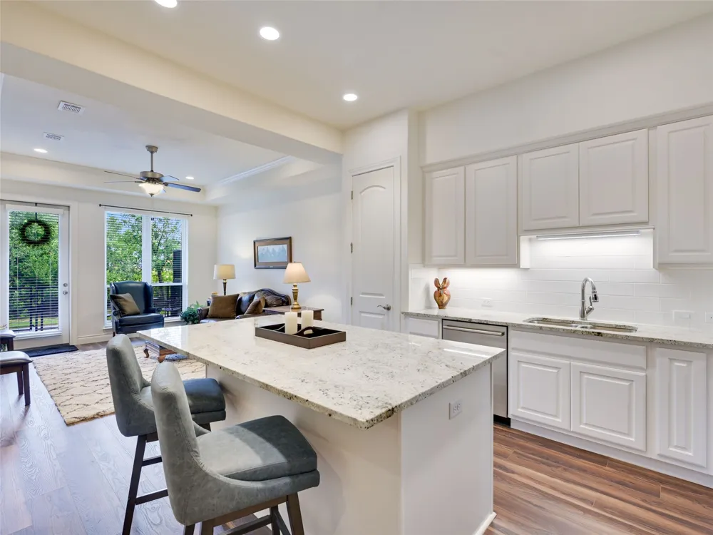 102 Bella Toscana Avenue #1103 Lakeway, TX 78734