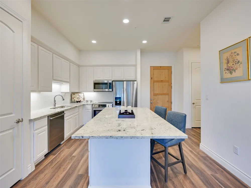 102 Bella Toscana Avenue #1103 Lakeway, TX 78734