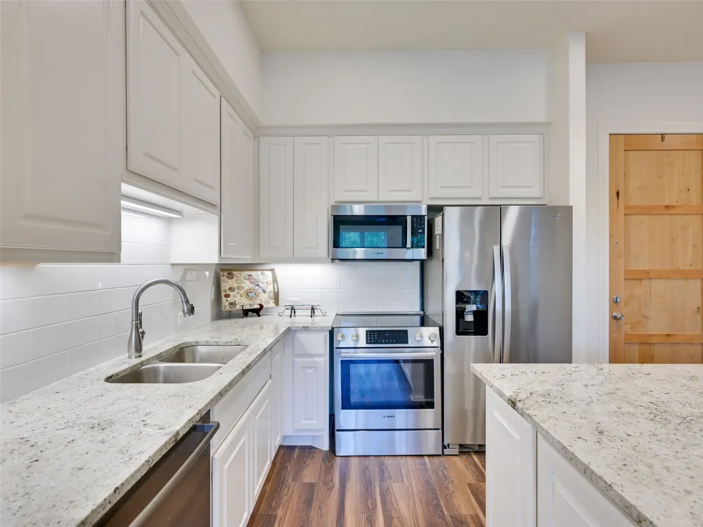 102 Bella Toscana Avenue #1103 Lakeway, TX 78734