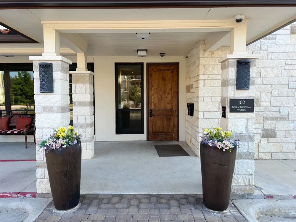 102 Bella Toscana Avenue #1103 Lakeway, TX 78734