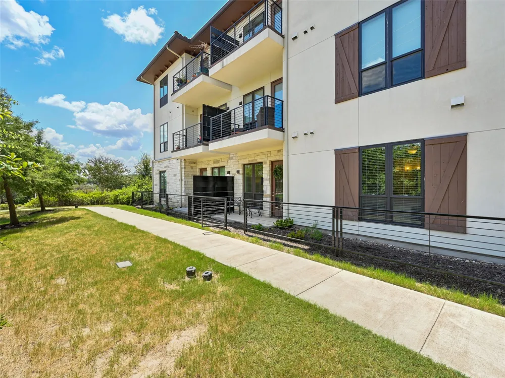 102 Bella Toscana Avenue #1103 Lakeway, TX 78734