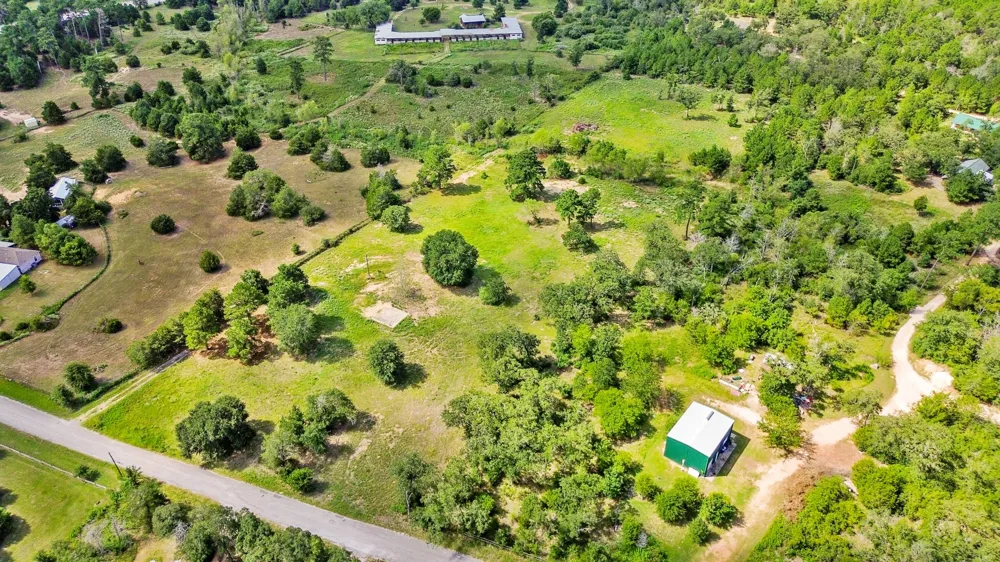 147 Pine Valley Drive Paige, TX 78659