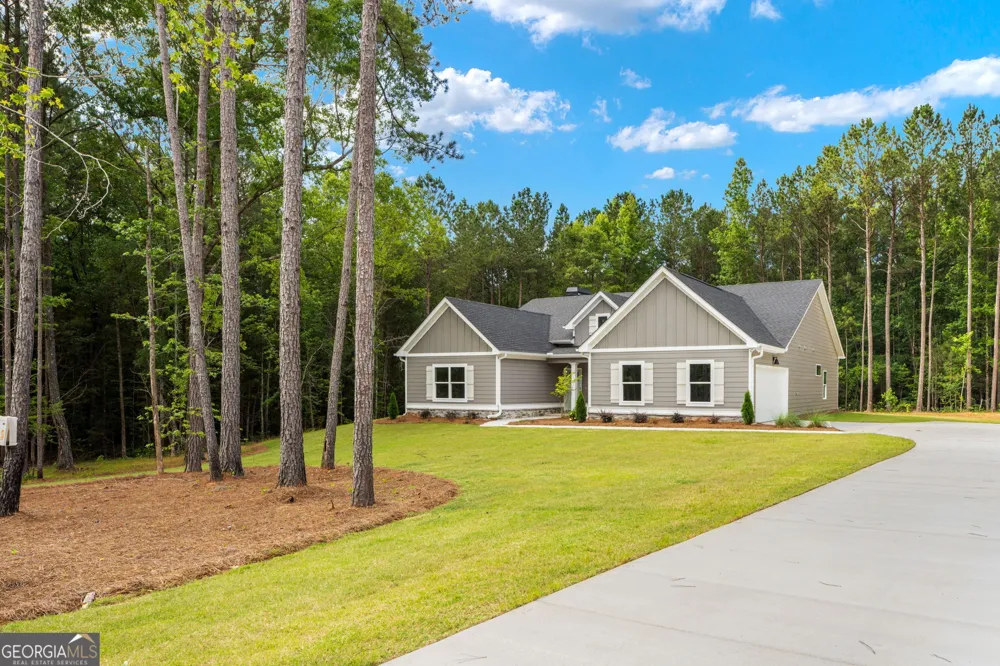 243 Flint Farms DR Concord, GA 30206