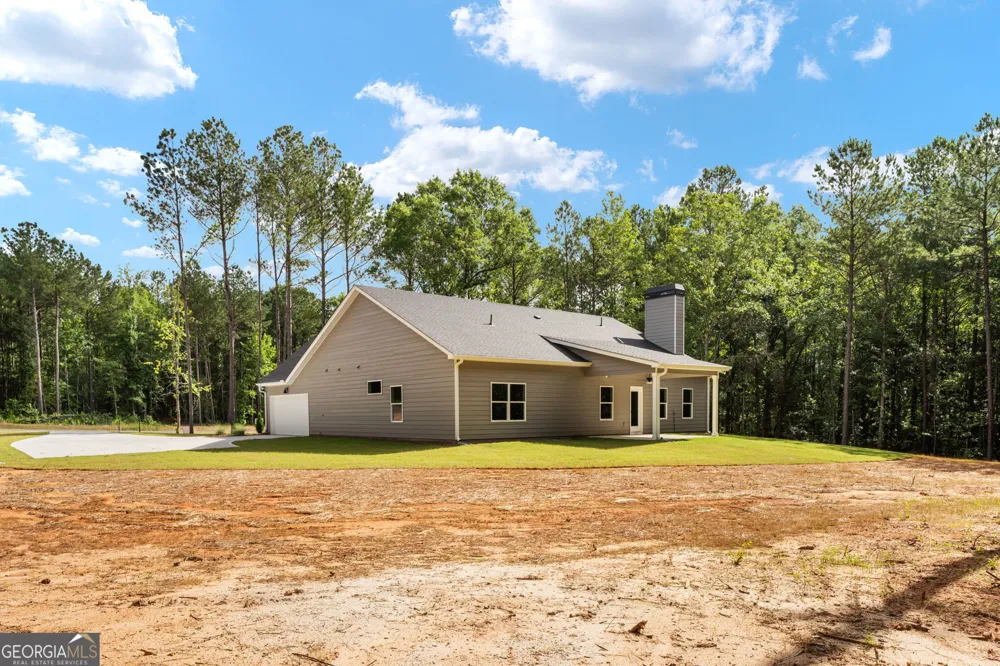 243 Flint Farms DR Concord, GA 30206
