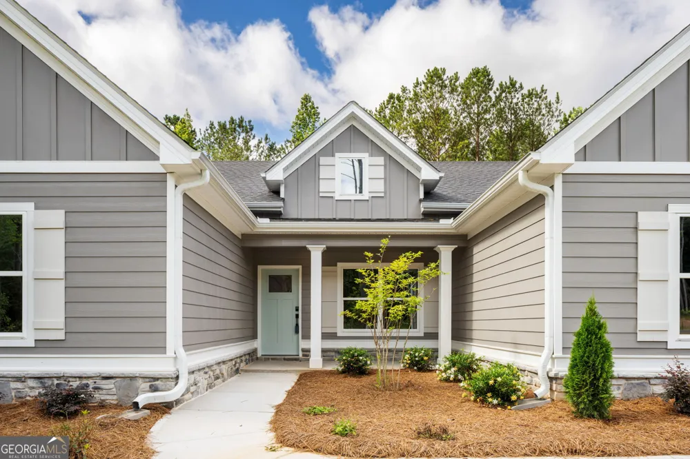 243 Flint Farms DR Concord, GA 30206