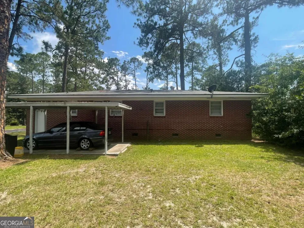 27 E Bruce ST Mcrae-Helena, GA 31055