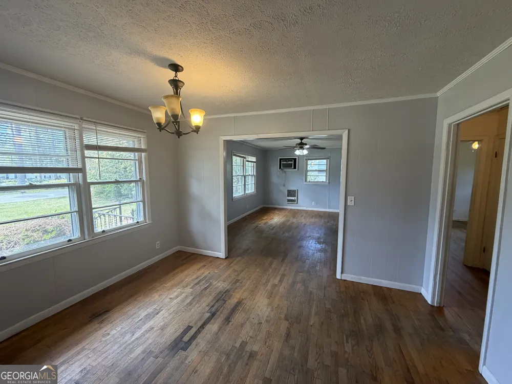 27 E Bruce ST Mcrae-Helena, GA 31055