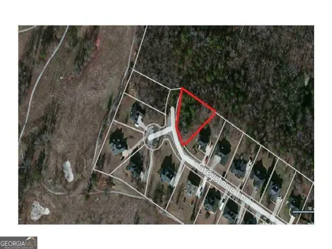 352 Greystone LN
