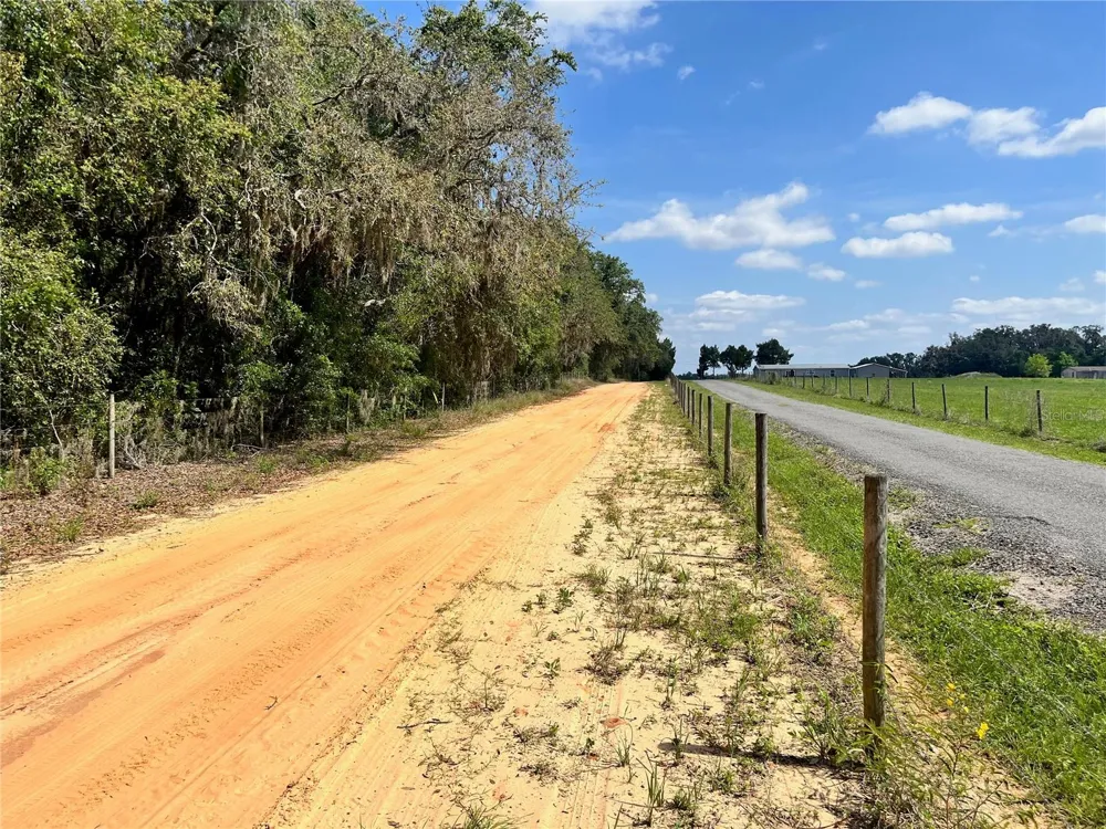 2 SENDCASTLE DRIVE Groveland, FL 34736