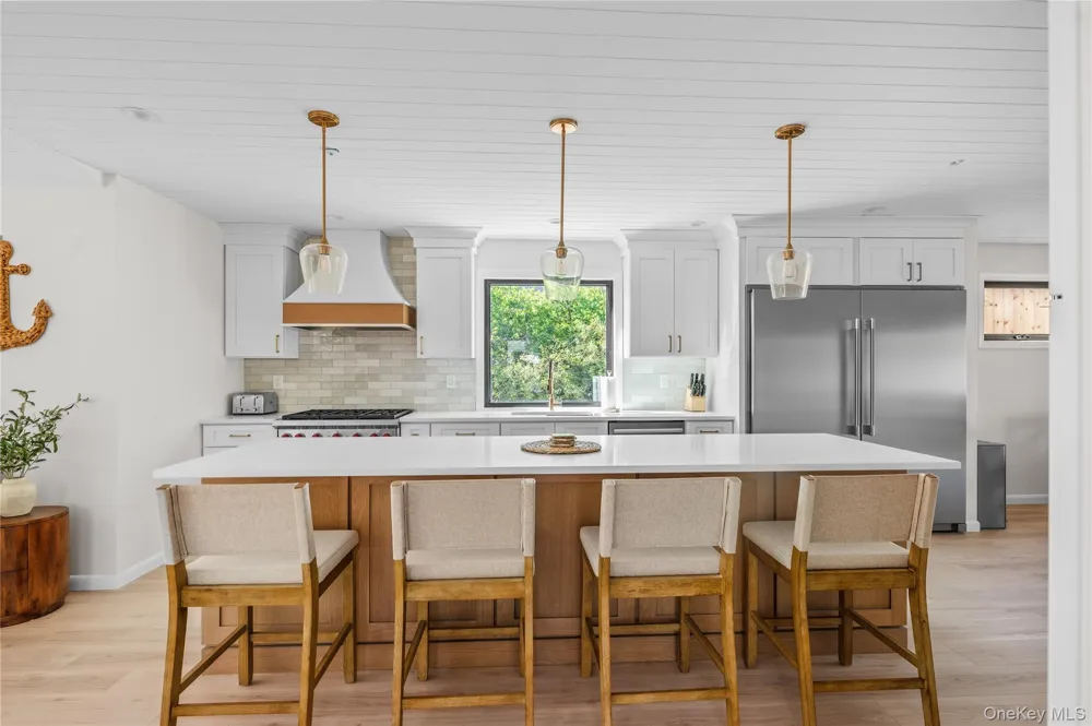 108 Ocean Road Ocean Beach, NY 11770