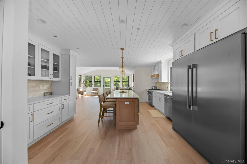 108 Ocean Road Ocean Beach, NY 11770